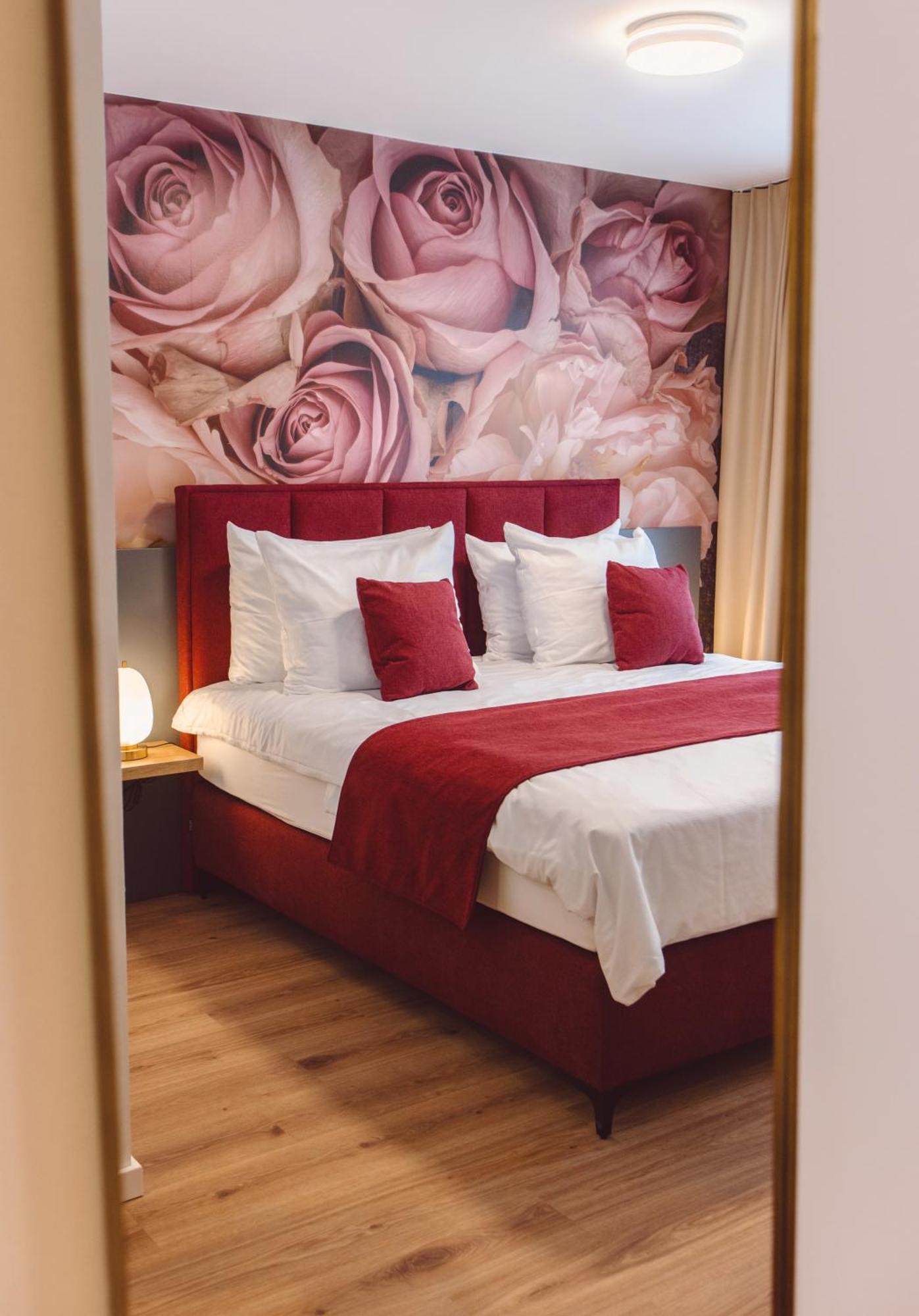 פרייבורג Hotel Am Rathaus מראה חיצוני תמונה